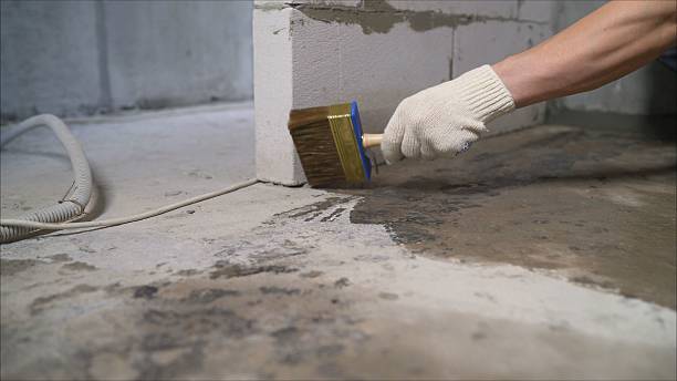 Crawl space vapor barrier installation in Middlebranch, OH
